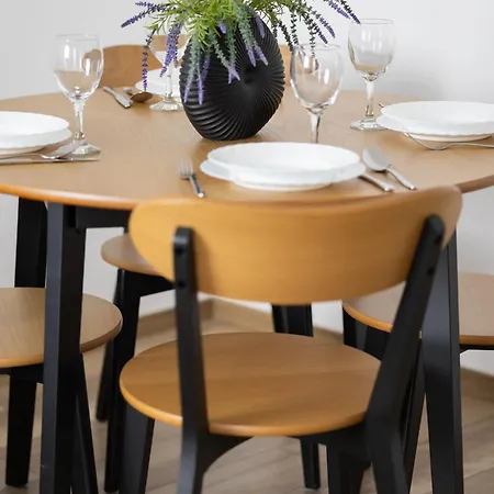 Modern Near Airport Wlochy By Renters