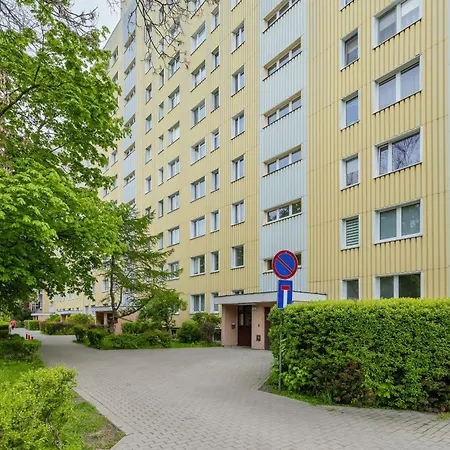 アパート Modern Near Airport Wlochy By Renters ワルシャワ